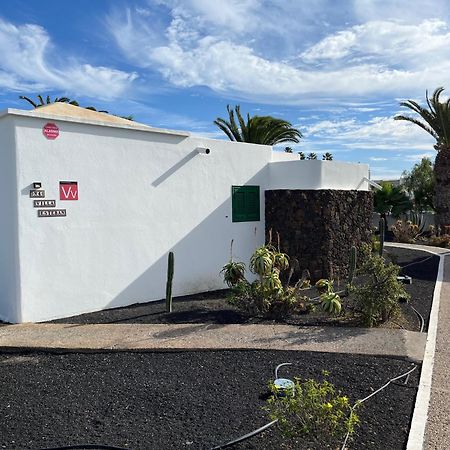 Villa Esteban Playa Blanca  Eksteriør bilde